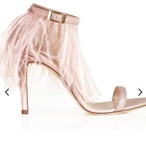 Dee Keller Susu Heel